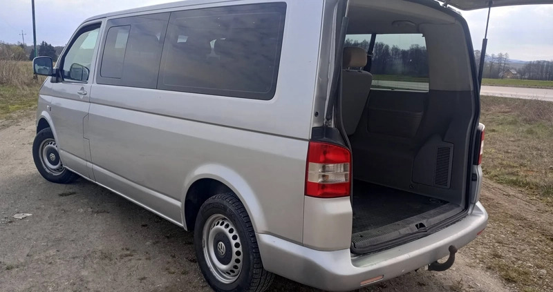 Volkswagen Caravelle cena 38900 przebieg: 410000, rok produkcji 2005 z Opole małe 67